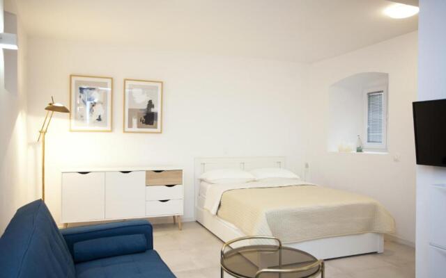 Studio Apartment Jon