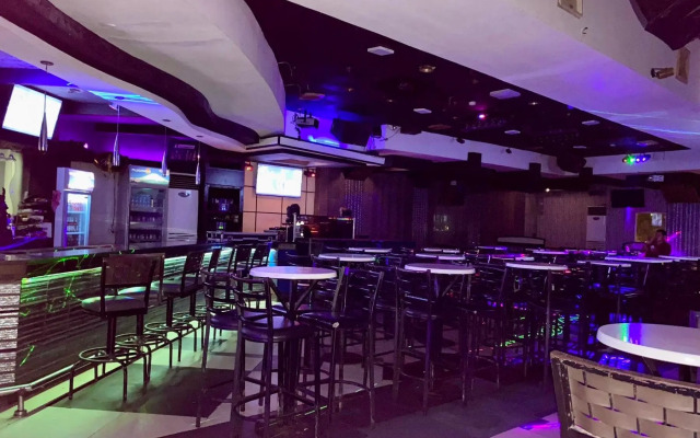 MO2 Westown Hotel Bacolod - Mandalagan