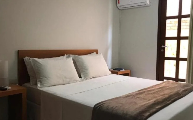 Flat Laranja Apart Hotel