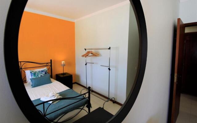 Portimão Classic With Pool by Homing
