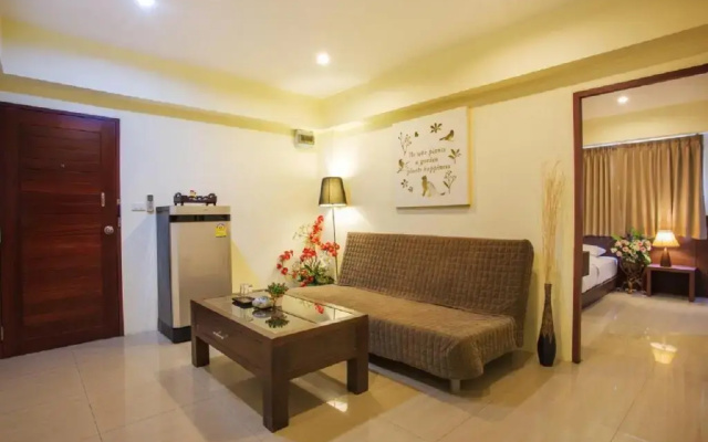 The Loft Resort Bangkok