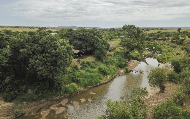 Julia's River Camp
