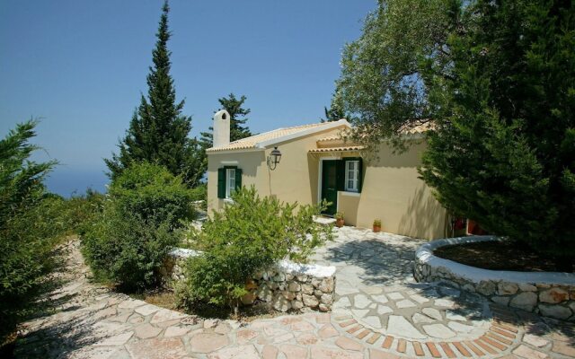 Agios Nikitas Villas