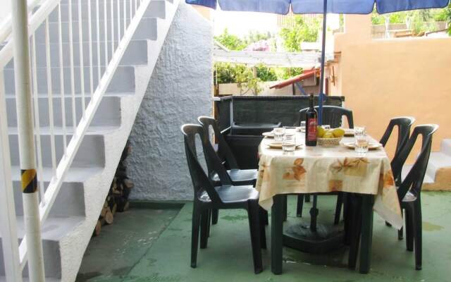 Waterfront Apartment Family Friendly, Ground Level