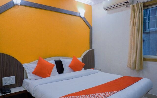 OYO Flagship 24766 Hotel Sonai Palace