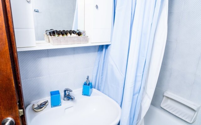 Zennova Aelia Apartments 6