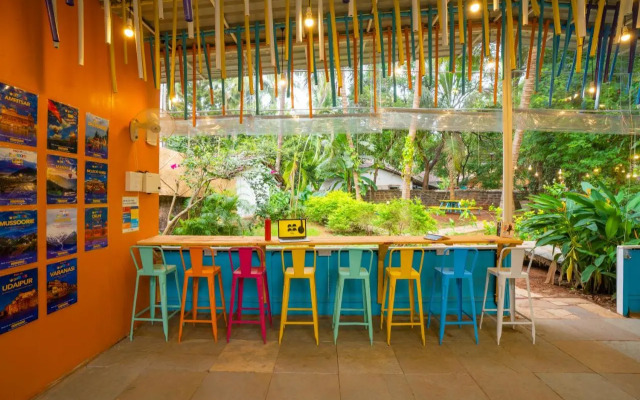 Gostops Goa, Calangute - Rooms & Dorms