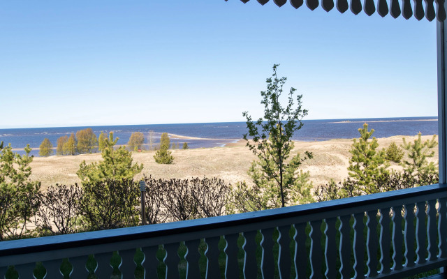 Hotelli-Ravintola Lokkilinna