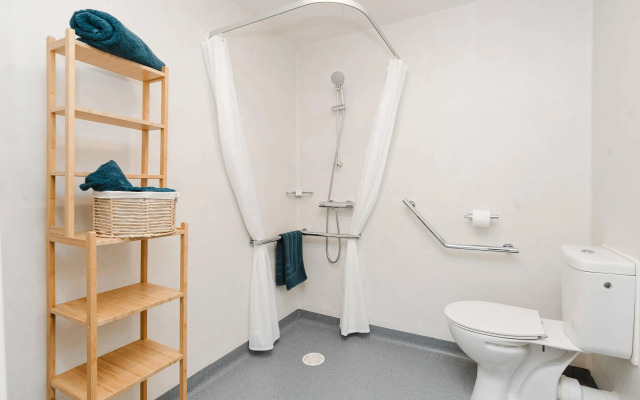 Quality Suites Dinan