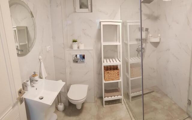 Silver Eden Apartments