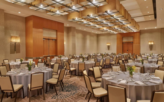 The Westin Detroit Metropolitan Airport