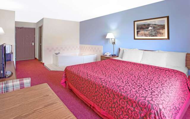 Days Inn by Wyndham Madison NE/Windsor