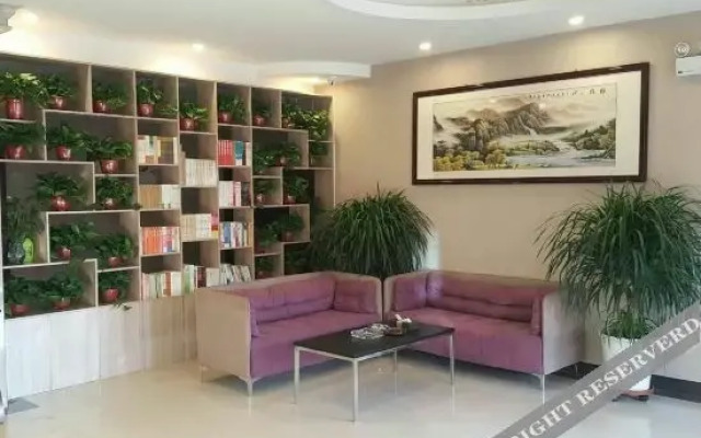 Anyang Shunxingju Hotel (Delong Street)