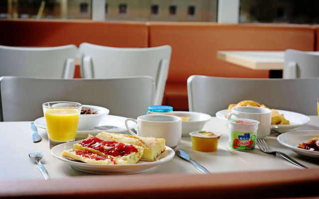 B&B Hotel pres de Disneyland Paris