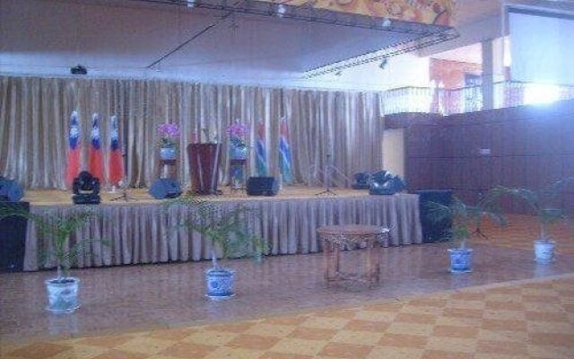 Paradise Suites Hotel