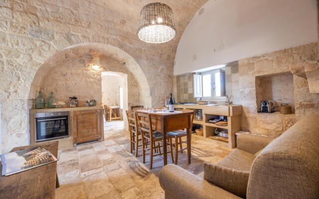 Trullo Fortuna Pool Suite