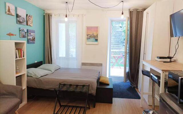 oo Le jardin oo paisible studio équipé et bien placé