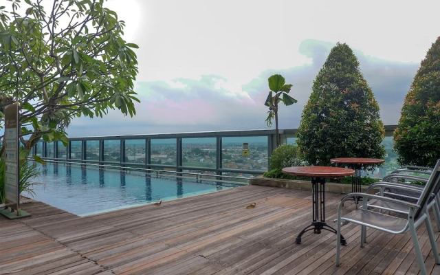 2BR Apartment at Regency Condominium Connected to Cito Mall