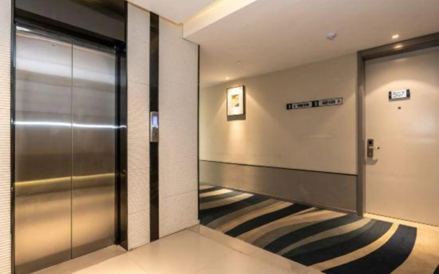 Homeinn Selected Hotel (Rizhao Lanshan Bus Station)