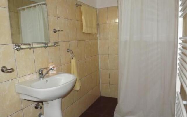Apartamente Pallós Vendégházak