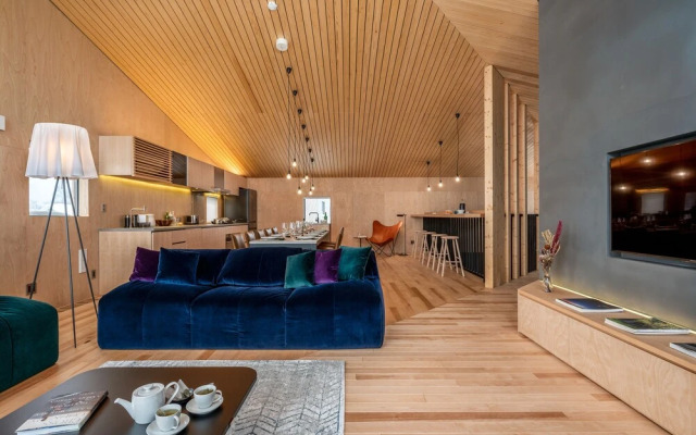 Foxwood B by H2 Life