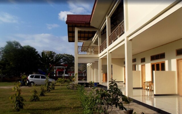 La Belle Etoile Hotel