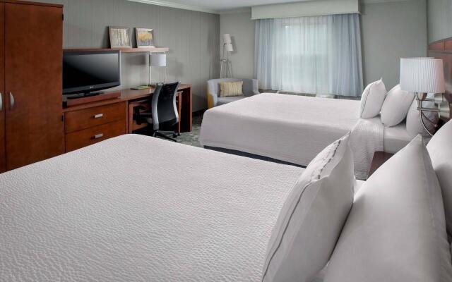 Sonesta Select Tinton Falls Eatontown