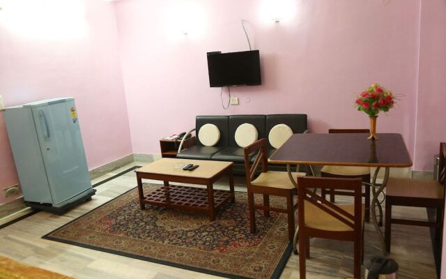 Hotel Priya Palace