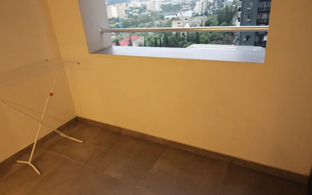 Maxela Rooms & Suites