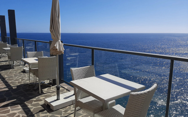 Cais da Oliveira Hotel