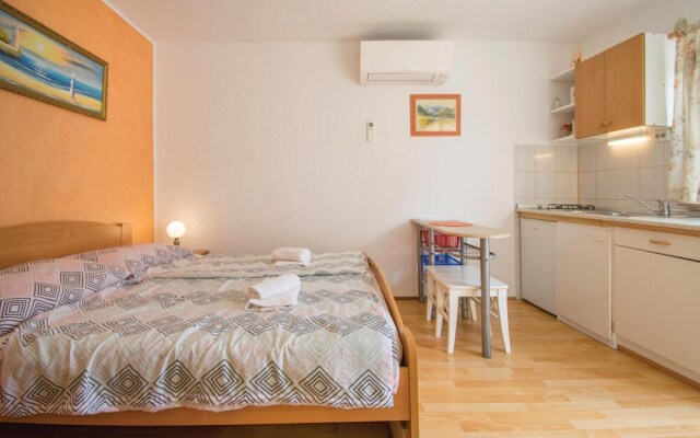 Nice Home in Piran With Wifi and 0 Bedrooms