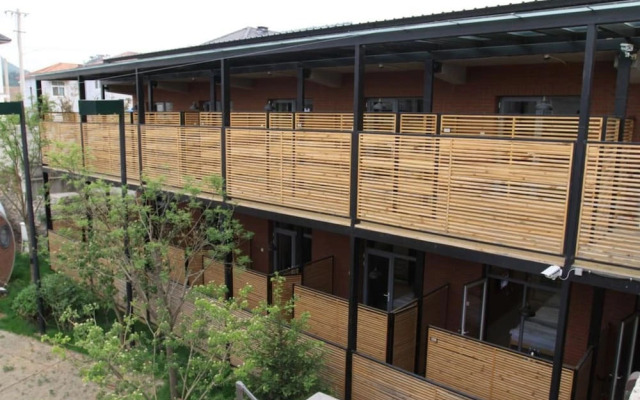 Xiangpinxiangjing Hotel (Beijing Hefangkou536 Branch)