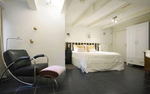 CoHo Suites