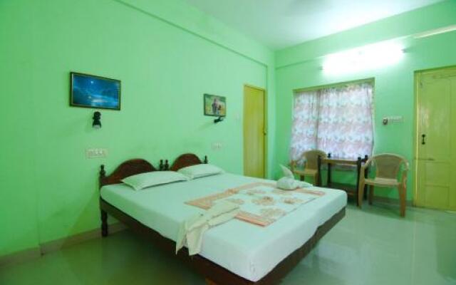 Shirleys Beach Hotel