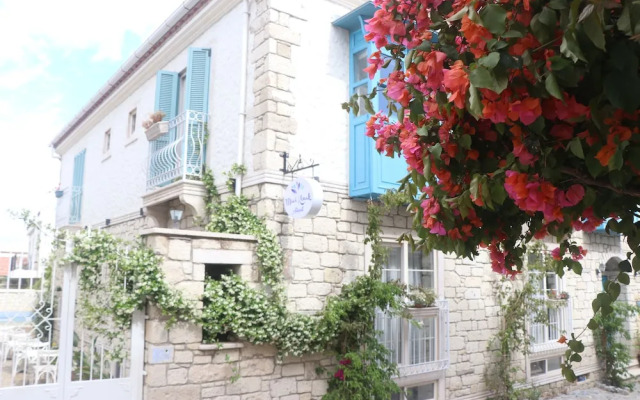 Mavi Konak Alacati