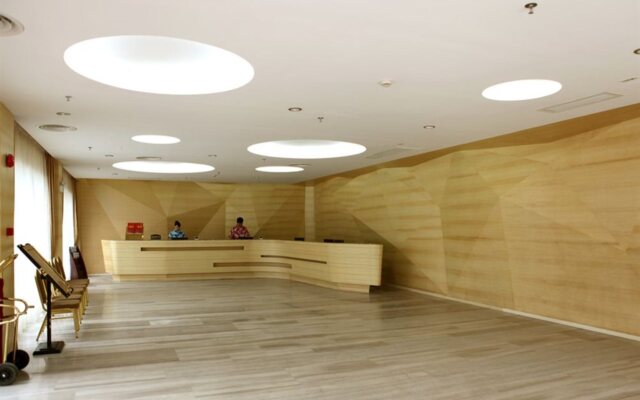 Shenzhen Xichong Yuerongwan Workers Resort