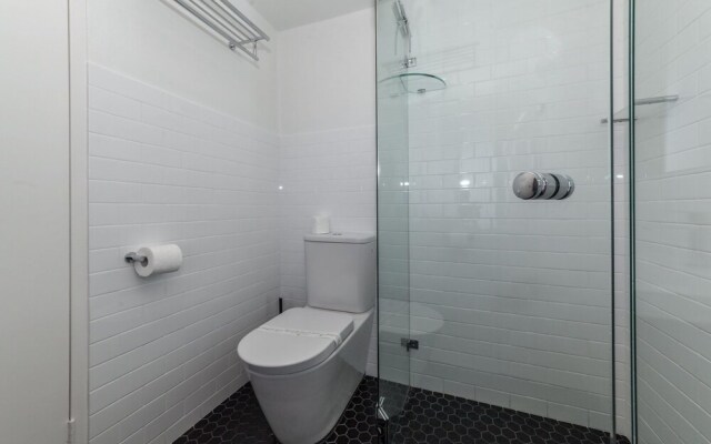 Westpoint, Unit 10/2 Thurlow Avenue