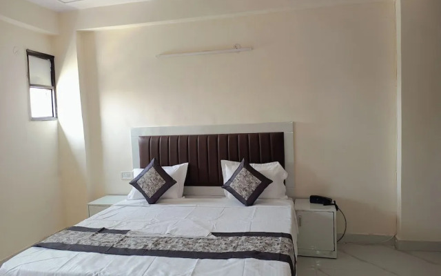 Hotel Krishna Tower