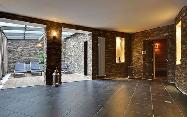 Luxury in the Forest