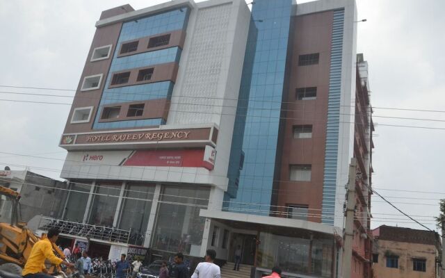 Hotel Rajeev Regency