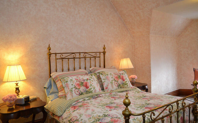 The Grand Anne Bed & Breakfast