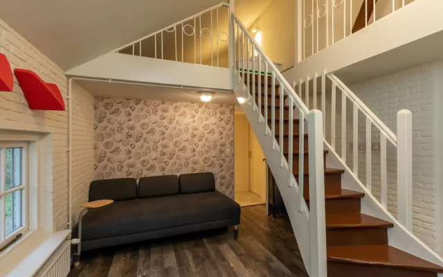 Charming Beach Villa With Thatched Roof