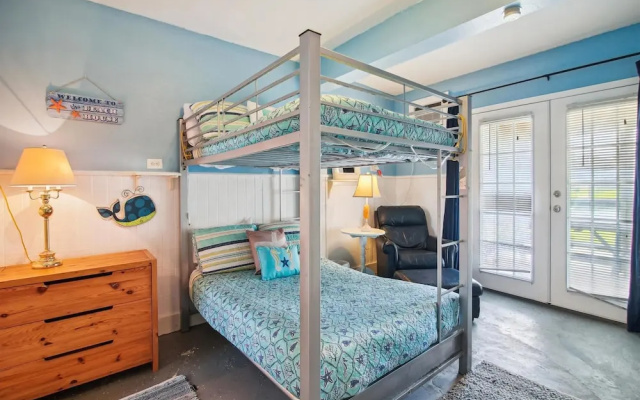 Casa Hermosa by Ryson Vacation Rentals