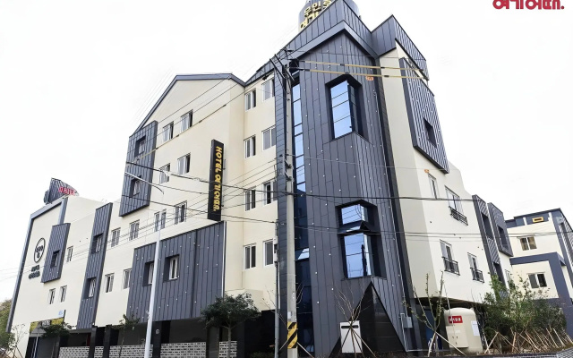 hotelImage