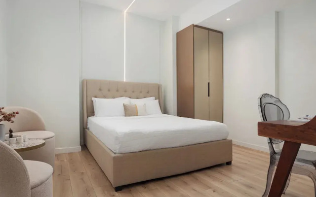 Olympian Zeus Residences