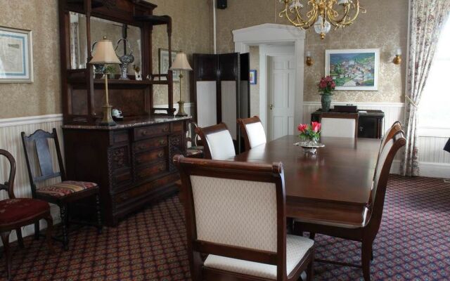 Cambridge House Bed & Breakfast