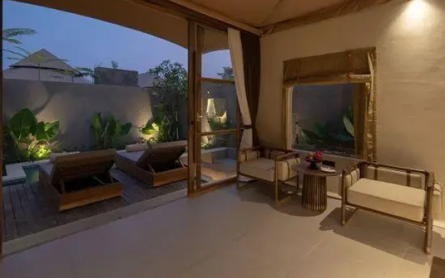 Ubud Mas Glamping Luxury Tent