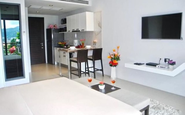 Emerald Apartment in Patong