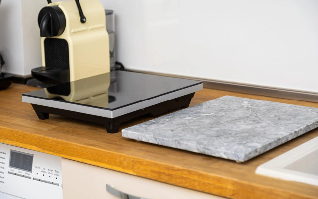 Luxury Central Apartment