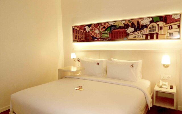 MaxOne Signature Glodok Jakarta